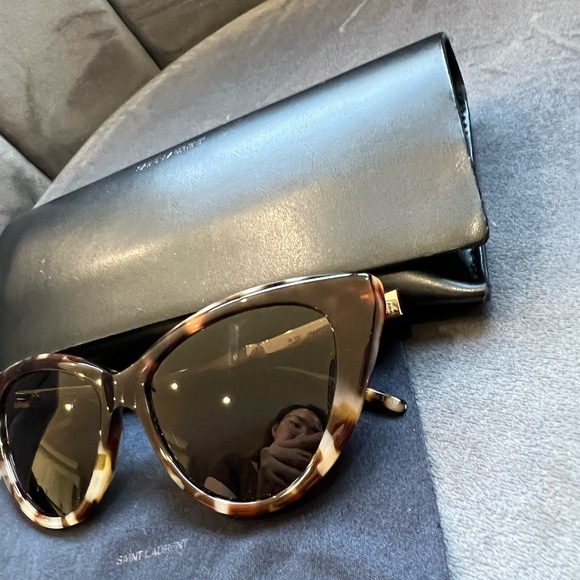 Yves Saint Laurent Cat Eye Tortoise Shell Sunglasses - Picture 5 of 17